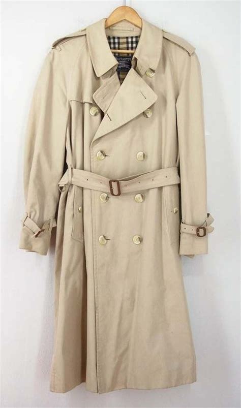 vinthae burberry trench coat|vintage Burberry trench coat men's.